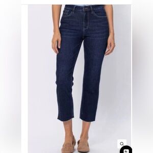 Judy Blue Cropped Straight Fit Side Slit Jeans size 15/32
